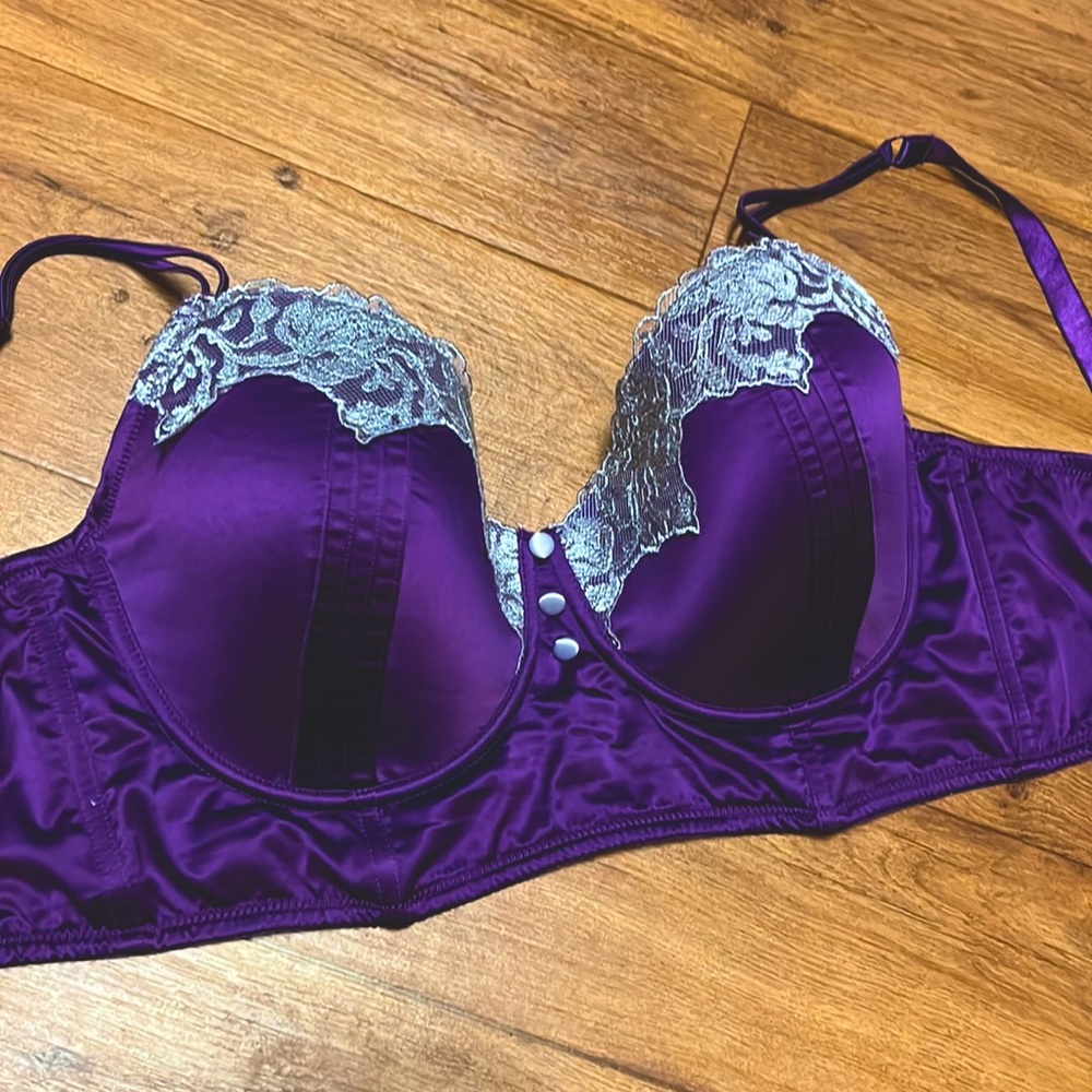 Adore Me Parfait Satin & Lace Bra 38F